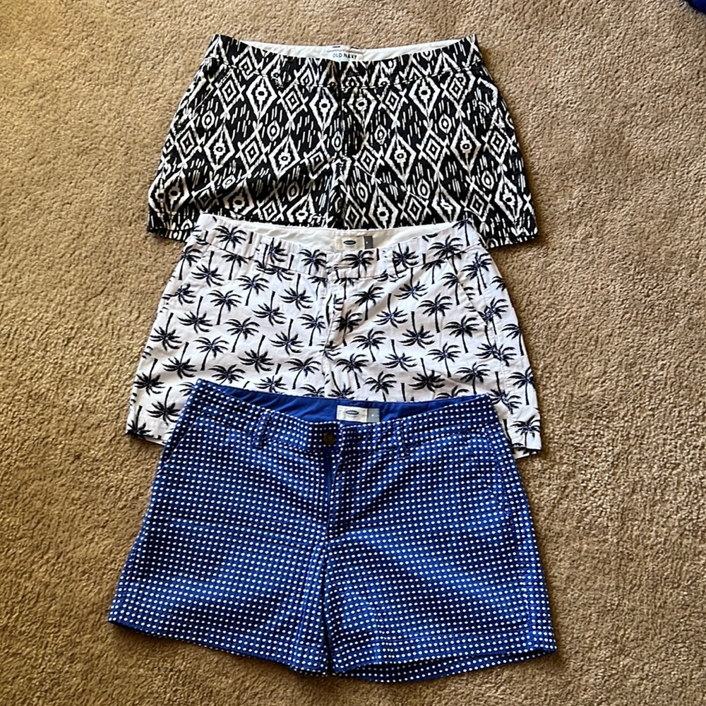 3 Old Navy Woman Shorts used but in good condition